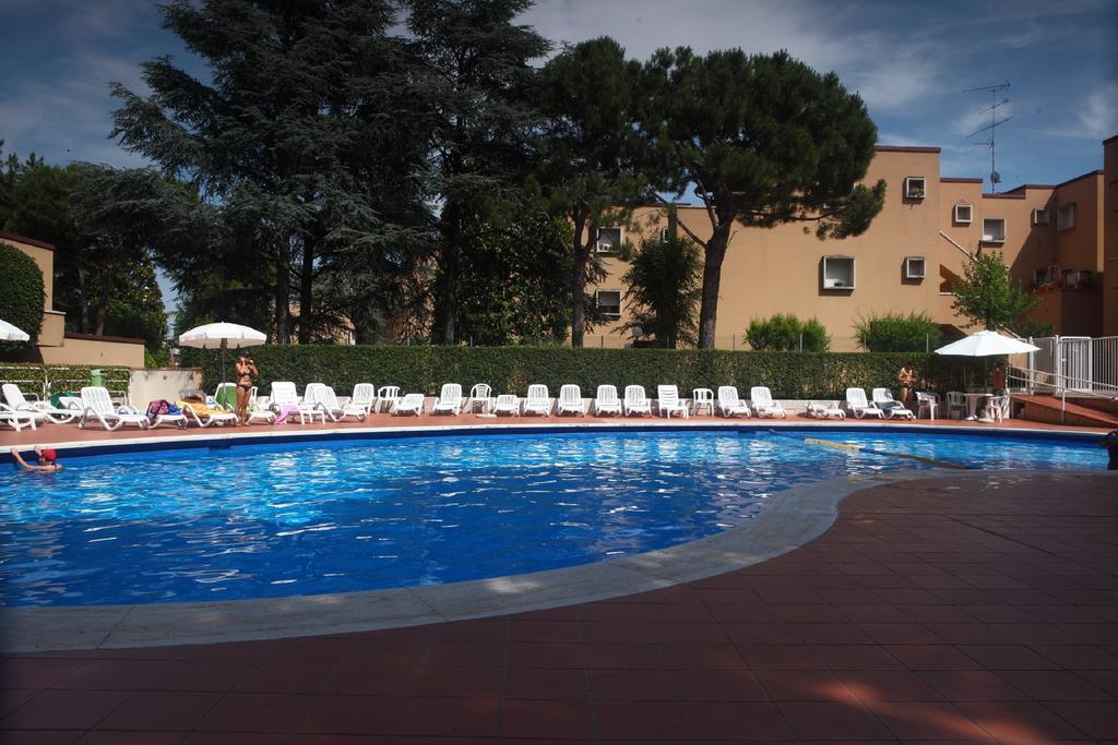 Residence La Madonnina Peschiera del Garda Ngoại thất bức ảnh