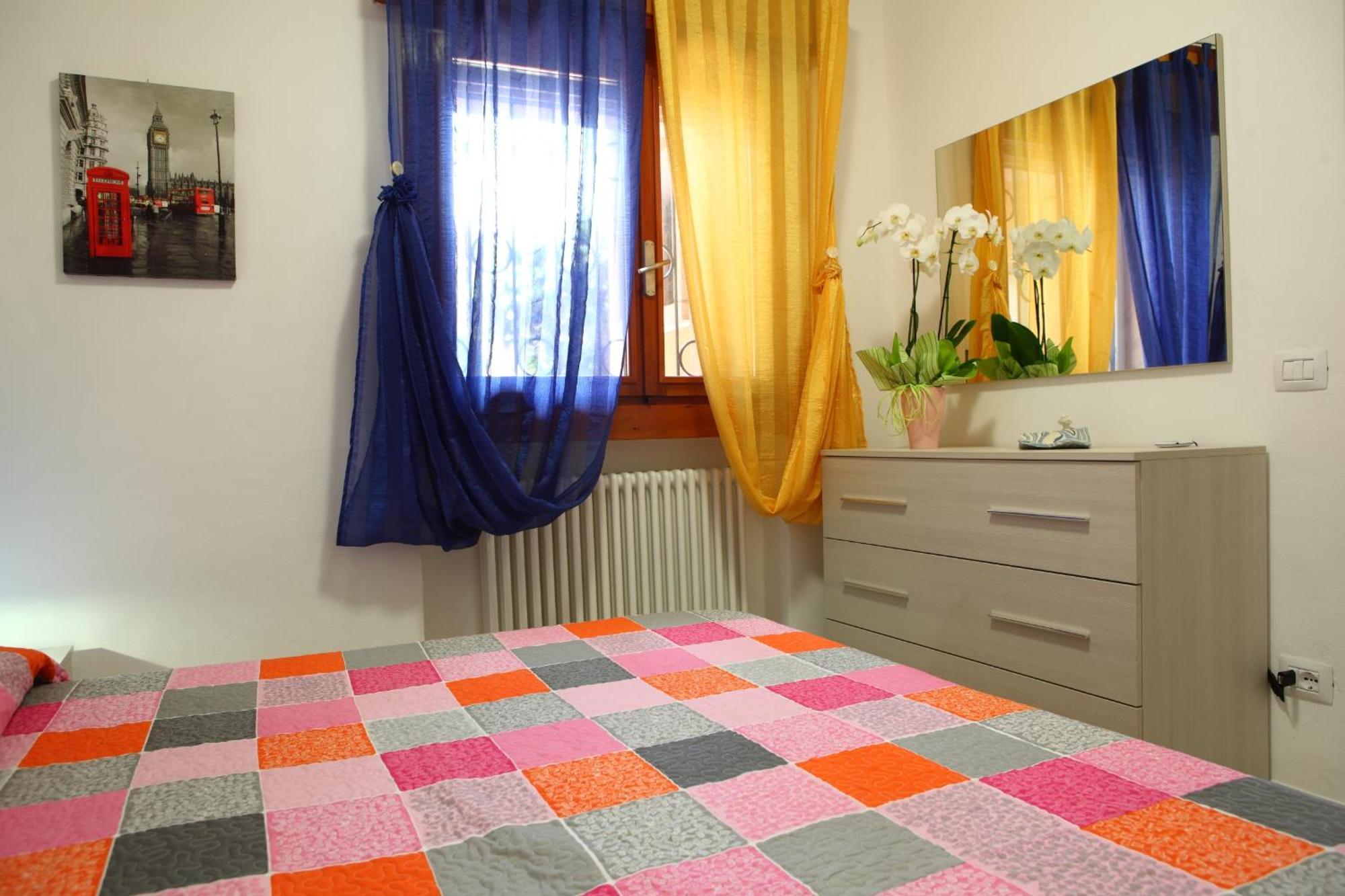 Residence La Madonnina Peschiera del Garda Phòng bức ảnh